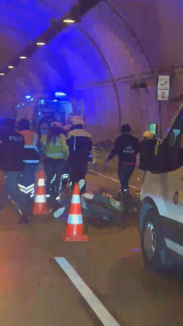 Tünelde feci kaza: Genç astsubay kurtarılamadı - Resim : 1