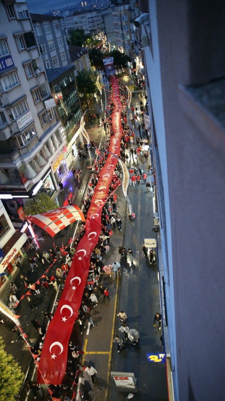Samsun’da 1919 metre uzunluğunda bayrak açıldı - Resim: 2