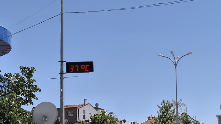 Bu ilçede termometreler 38 derecelere kadar çıktı
