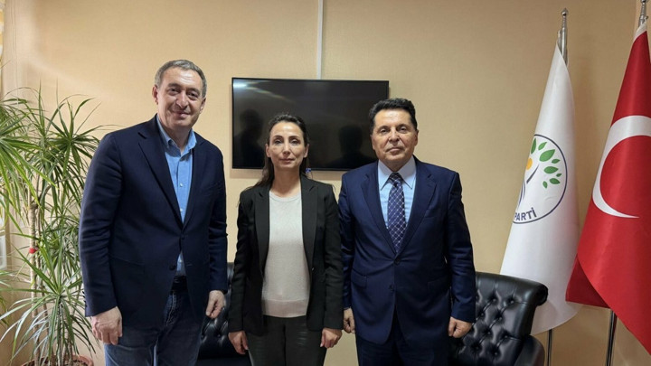 Ahmet Özer, Tülay Hatimoğulları ve Tuncer Bakırhan ile görüştü