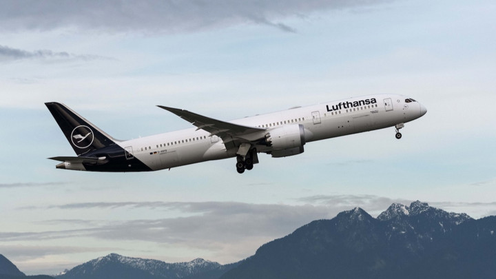 Milletvekilleri lüks sınıfta uçmak için yasayı onayladı