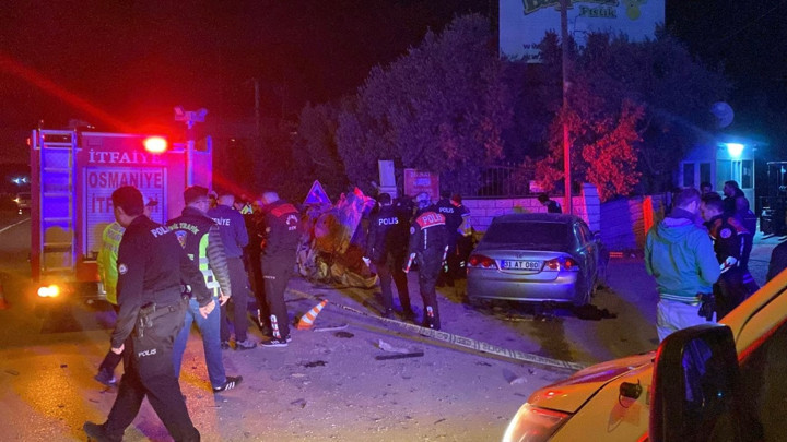 Osmaniye’de feci kaza: Ölü ve yaralılar var