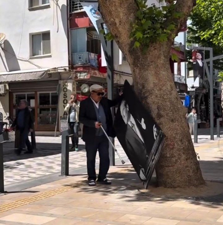 İki çocuk Atatürk portresini düzelttikten sonra öptü - Resim: 9