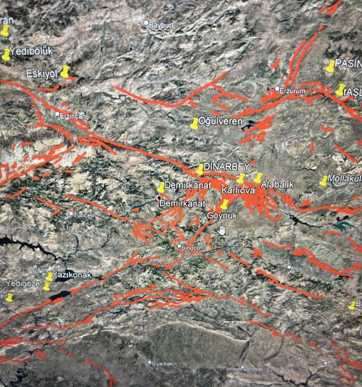 Naci Görür: Depremin olduğu bölgede stres birikimi fazla - Resim : 1