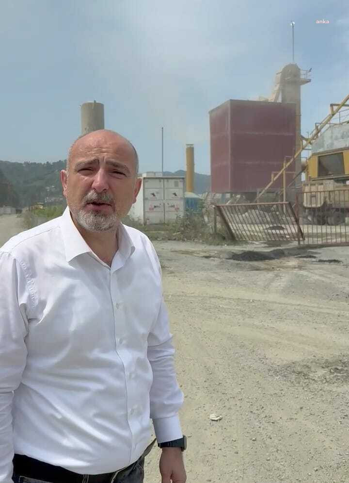 Hopa ayakta: Lütfen sesimizi duyun - Resim : 1