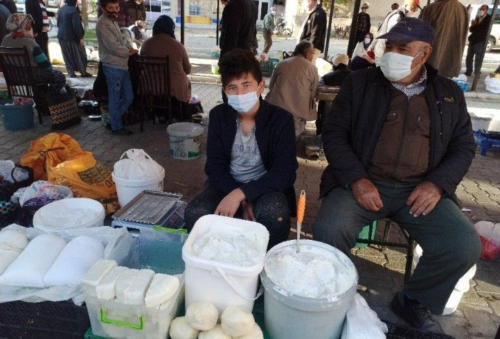 Keselere konuluyor yendiğinde doping etkisi yapıyor. Kese yoğurdu sadece bir yerde yapılıyor - Resim: 7