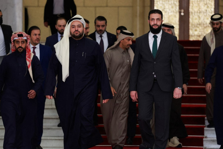 Katar gözünü Suriye’ye dikti