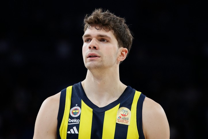 Fenerbahçe Beko'nun yıldızı Tarık Biberovic: NBA’e gitmek istiyorum ama...