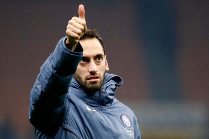 Çalhanoğlu aldığı teklifi açıkladı! "Inter'de bırakmak istiyorum"