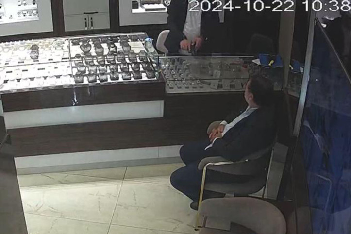 Borcunu isterken vurulmuştu: O anları anlattı