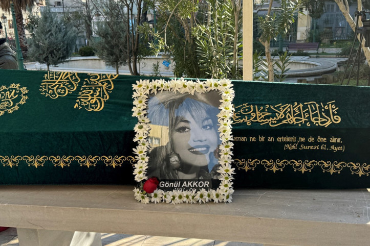 Türk sanat müziği sanatçısı Gönül Akkor son yolculuğuna uğurlandı