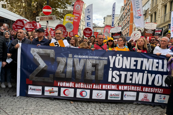 Aile hekimleri yine iş bırakıyor