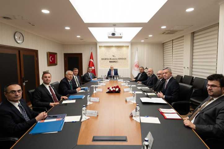 Bakan Işıkhan ve İBB Başkanı İmamoğlu görüştü