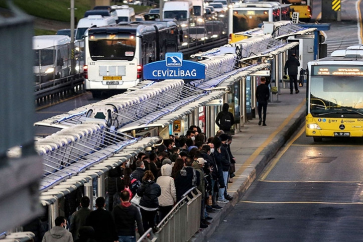 İstanbul'da toplu ulaşıma yüzde 30 zam