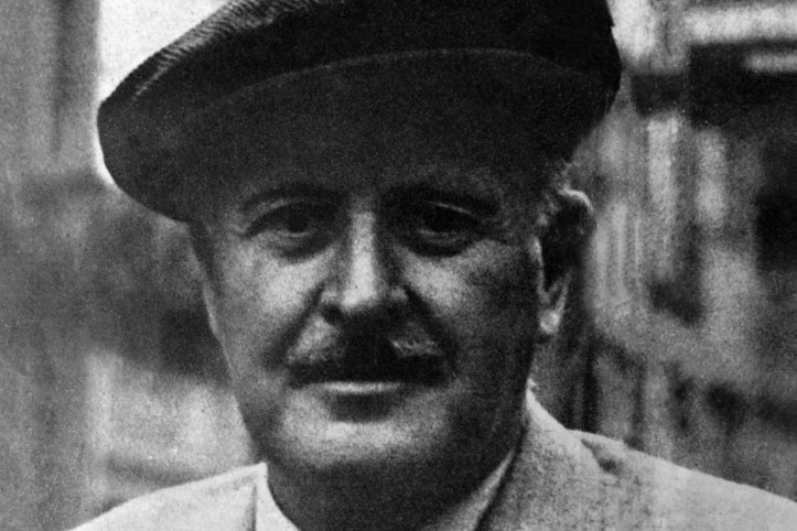 Nazım Hikmet'in özel eşyaları doğumunun 123. yıl dönümünde sergilendi