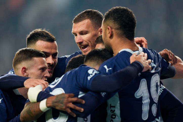 Fenerbahçe'nin Adana Demir kadrosunda 17'lik sürpriz isim