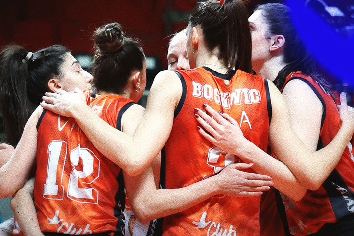 Eczacıbaşı Dynavit çeyrek finalde!