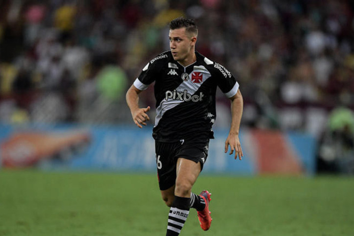 Beşiktaş’a Brezilya’dan İtalyan futbolcu: Piton gibi sol bek!