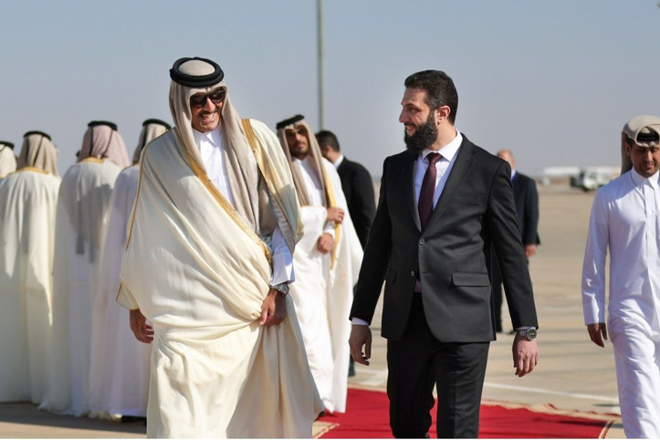 Suriye'ye ilk giden Katar Emiri oldu