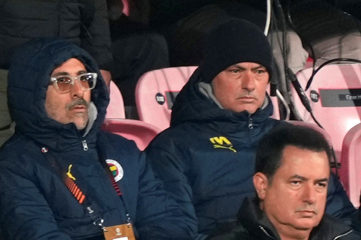 Mourinho'dan UEFA'ya tepki, oyuncularına övgü: Herkes harika iş çıkardı