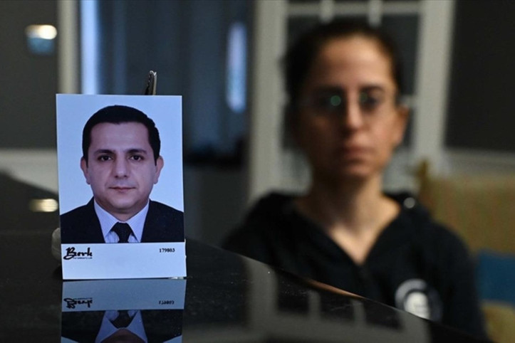 Ölü bulunan Türk profesörün eşinden 'şüpheli kaldırım' iddiası