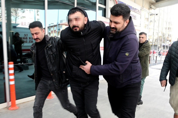 Arzuhalci işini yaptı, kurşunlandı