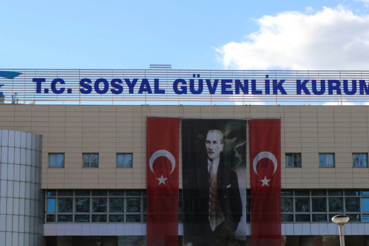 Mersin Büyükşehir Belediye Meclisi'nde SGK’ya 'çifte standart' tepkisi