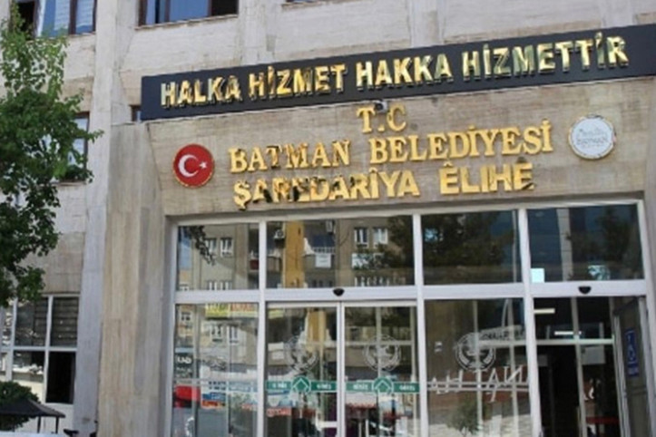 Kayyum 192 kişiyi işten çıkardı