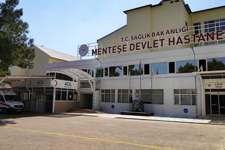 Devlet hastanesinde deprem riski: Bloklar boşaltılıyor