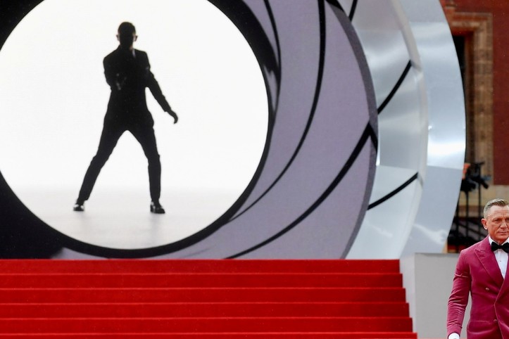 Dünyanın en ünlü ajanının sonu mu geldi? James Bond hayranları ayakta