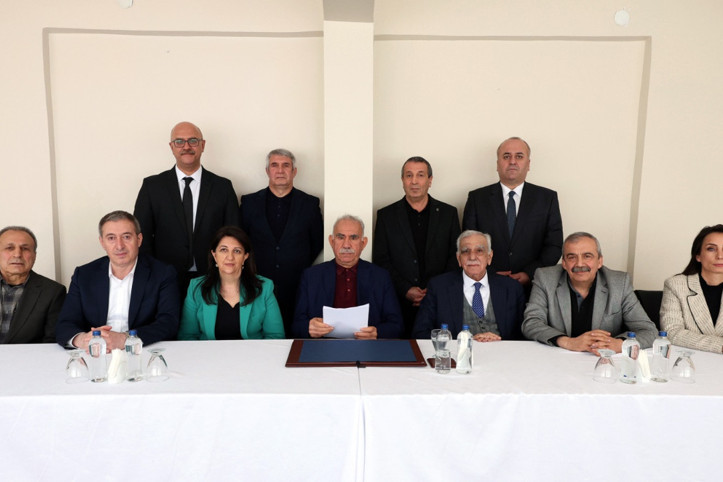 ‘Bebek katili’nden ‘kurucu önder’e