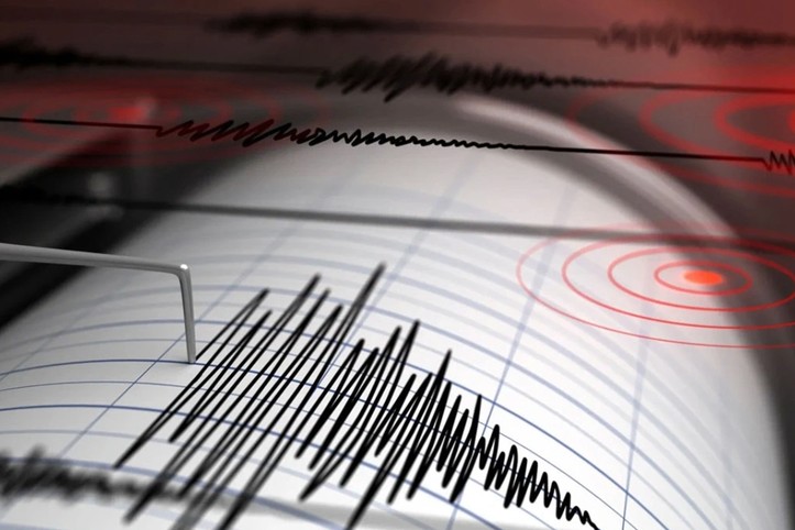 Ege'de 4.2 büyüklüğünde deprem