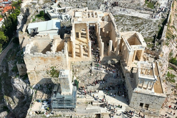 Alman turist bagajında antik sütunla yakalandı