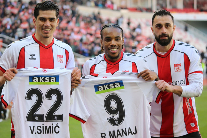 Sivasspor'u üçüncü forveti kurtardı: Göztepe 3 puanı unuttu!