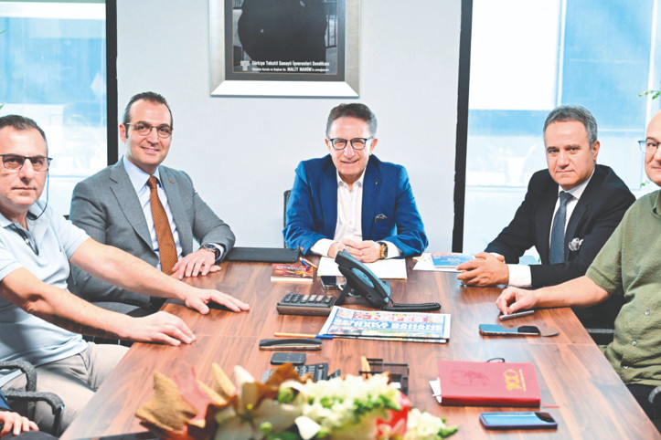 ‘Aileler çocuklarını karnı doysun diye okula gönderiyor’