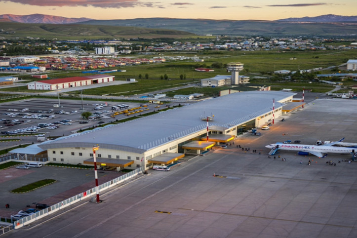 Turizm sezonu öncesinde havalimanına kilit