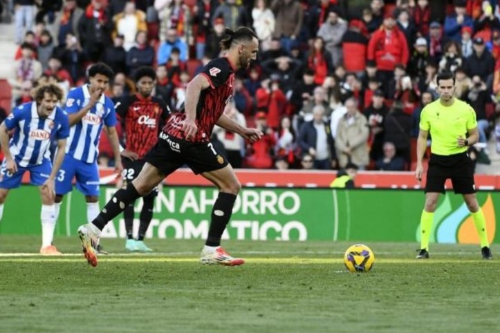 Vedat Muriqi La Liga'ya damga vurdu: Kendi kalesine gol attı, penaltı kaçırdı, 3 puanı getirdi