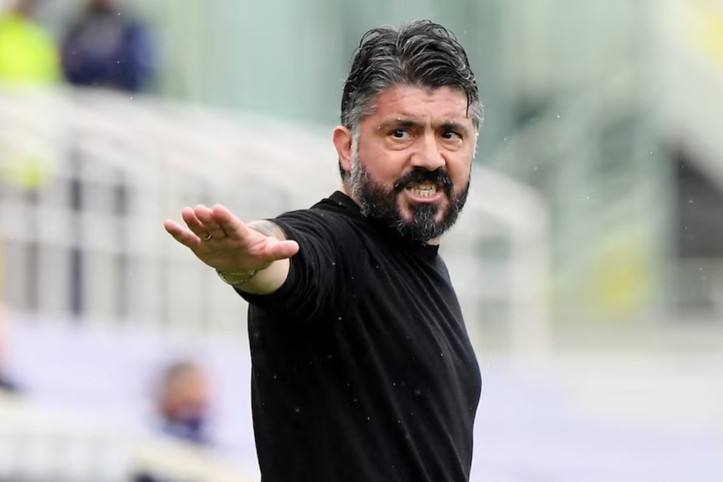 Gattuso ünlü yorumcunun üzerine yürüdü: Canlı yayında şok kavga