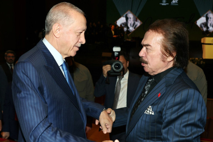 Cumhurbaşkanı Erdoğan’dan Orhan Gencebay’a görev