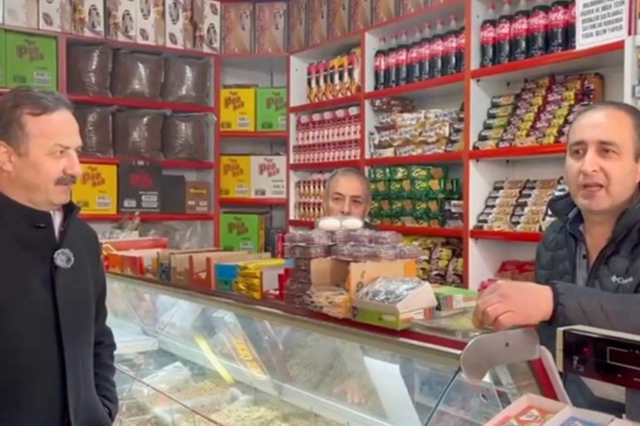 Bir dokundu, bin ah işitti: 'Milliyetçiler 40 yaşından sonra Komünist oldu'