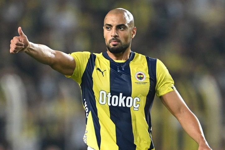 Fenerbahçe kadroda düşünmüyordu: Amrabat'ı dünya devi alıyor