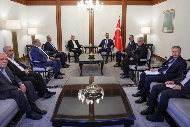 Bakan Fidan ve MİT Başkanı Kalın, Hamas heyetiyle bir araya geldi