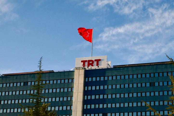 Ekran görüntüsü iletildi, TRT uzmanın işine son verdi