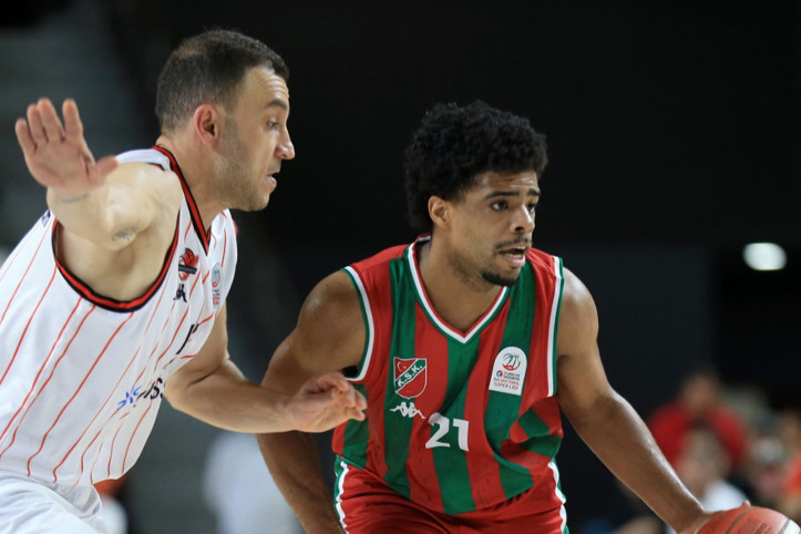 Karşıyaka Basketbol adım adım kümeye