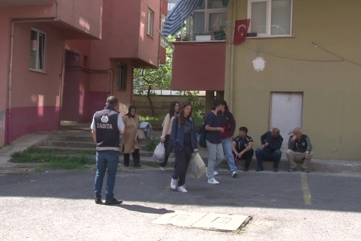 İstanbul'da 4 blokluk site için tahliye kararı