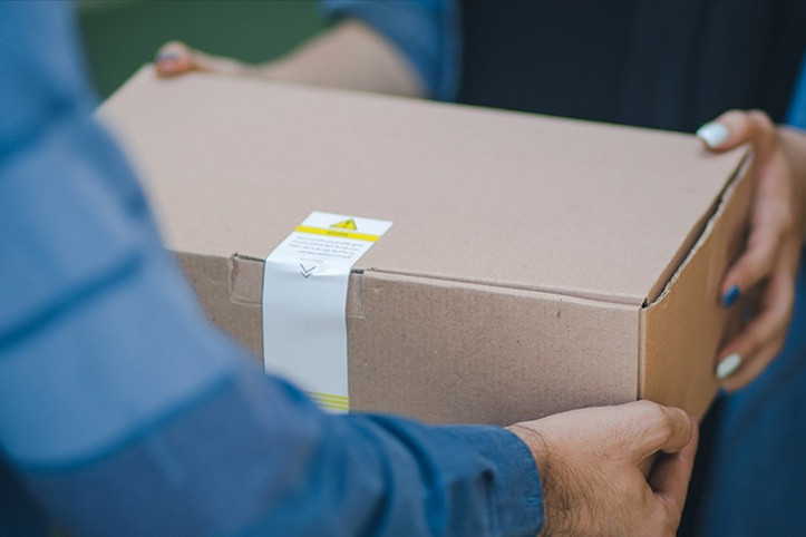 Kargo devi 20 bin kişiyi kovuyor