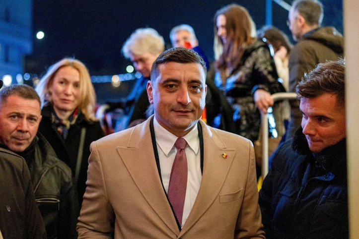 Tartışmalı seçim: Ukrayna'ya girmesi yasak aşırı sağcı ilk turu önde bitirdi