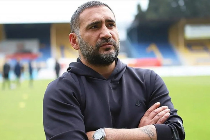 Eski milli futbolcu Ümit Karan'dan 'tutuklanmadım' videosu