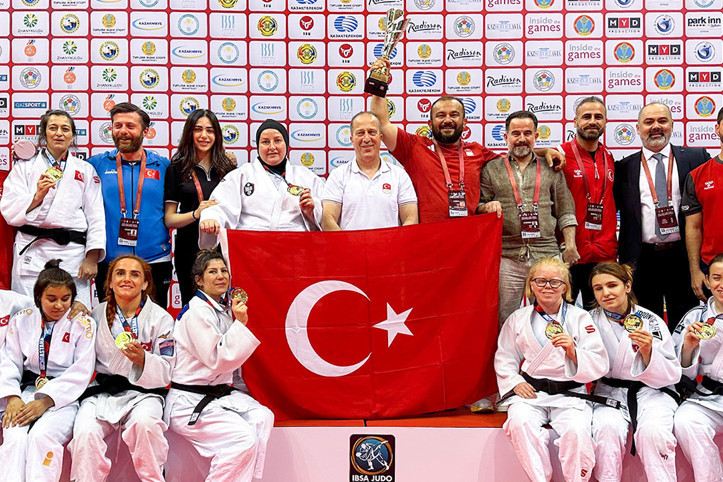 Kadın Judo Milli Takımı Kazakistan’da tarih yazdı: Dünya şampiyonluğu geldi
