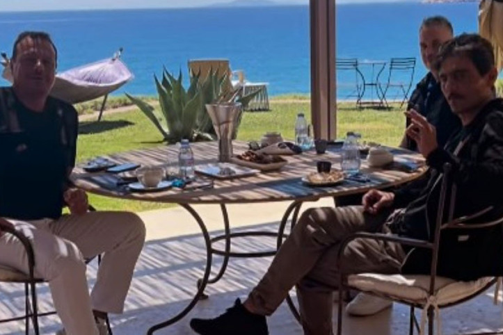 Ergin Ataman'ı yanına aldı: Şampiyonluk sözü verdi